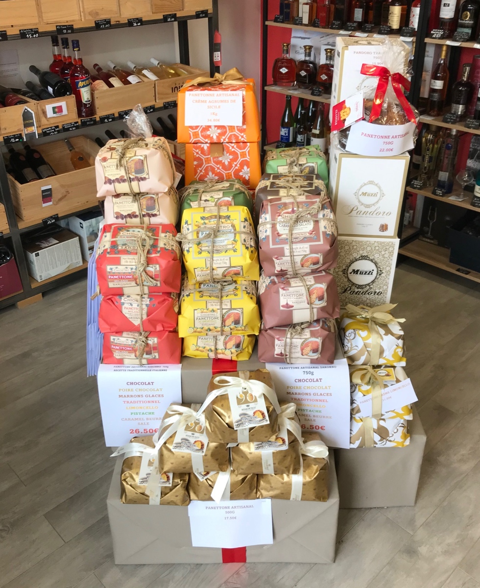 Person using a pen to cross a task off a productivity paper card.